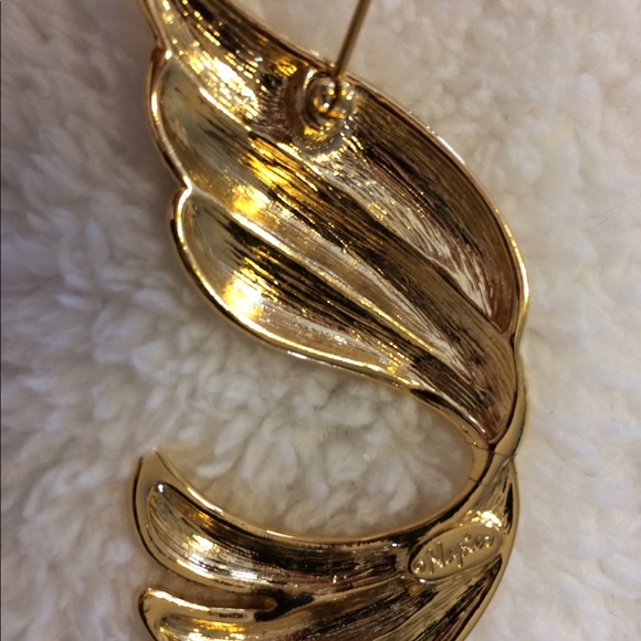 Vintage Napier Gold Tone Brooch and Bangle - Picture 3 of 6